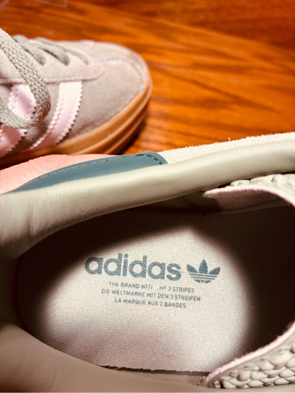Adidas Gazelle Bold Suede Platform Gum Sole Sneakers Sage Green Women’s 6.5 - Picture 10 of 16